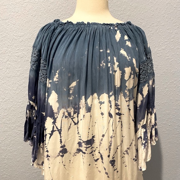 Surf Gypsy Boho Bell Sleeve Blouse - Picture 1 of 5